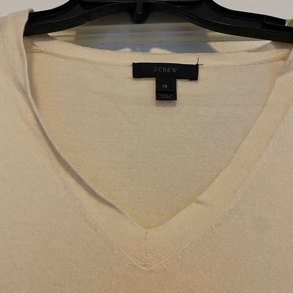 J Crew XS cream cotton shirt - Picture 2 of 6